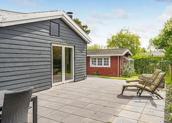 4 Bedroom In Vakantiehuis *